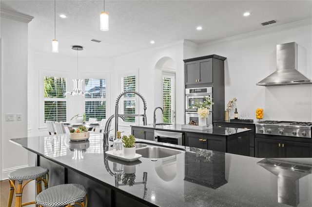 4313 W VASCONIA STREET, Tampa, FL 33629