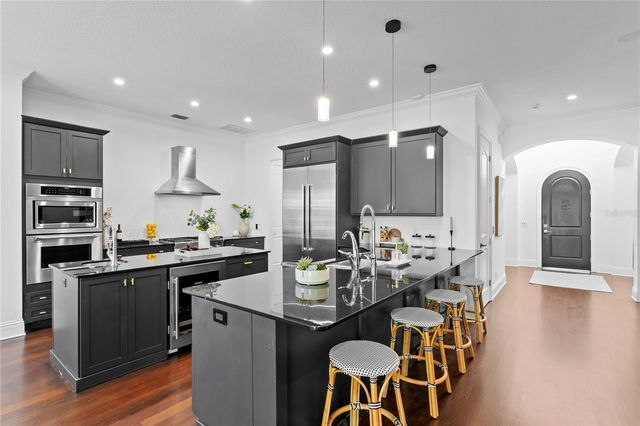 4313 W VASCONIA STREET, Tampa, FL 33629