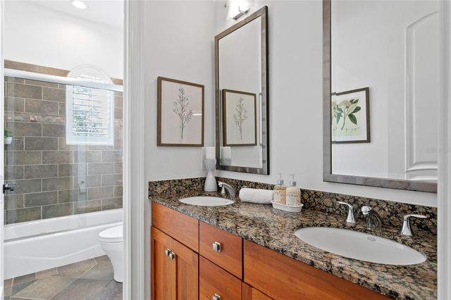 4313 W VASCONIA STREET, Tampa, FL 33629