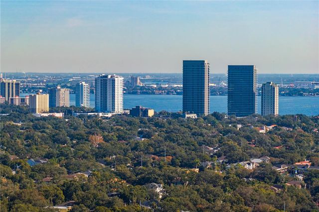 4313 W VASCONIA STREET, Tampa, FL 33629