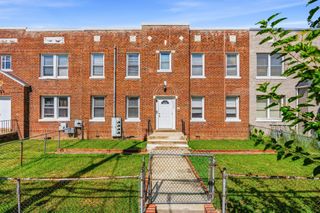 5324 4TH ST NW #1, Washington, DC 20011