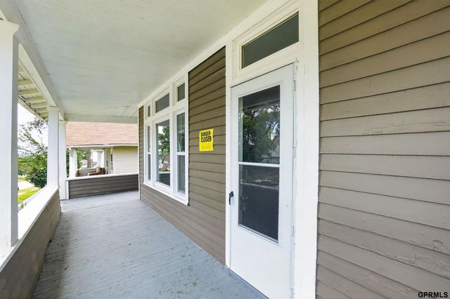 4215 Grant Street, Omaha, NE 68111