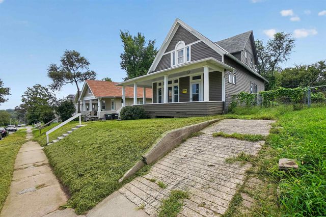4215 Grant Street, Omaha, NE 68111