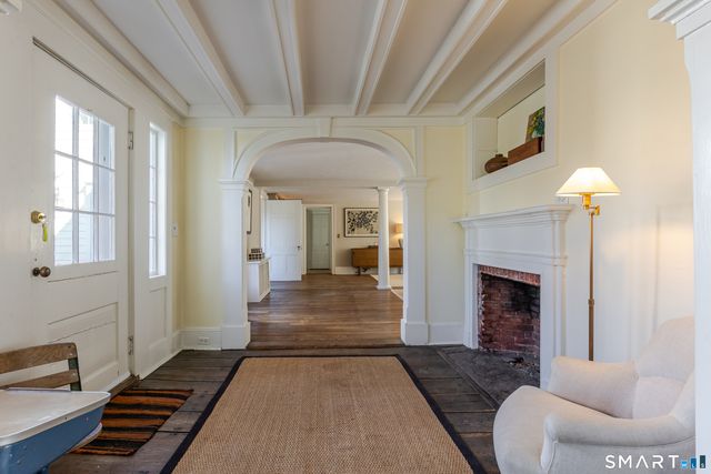 89 Chestnut Hill Road, Wilton, CT 06897