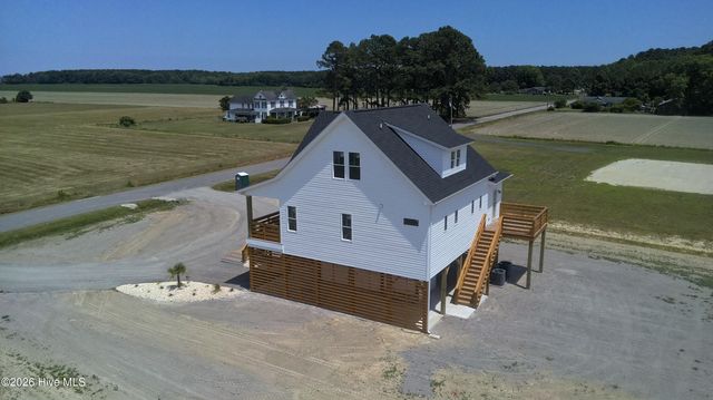 514 Harvest Point Road, Elizabeth City, NC 27909