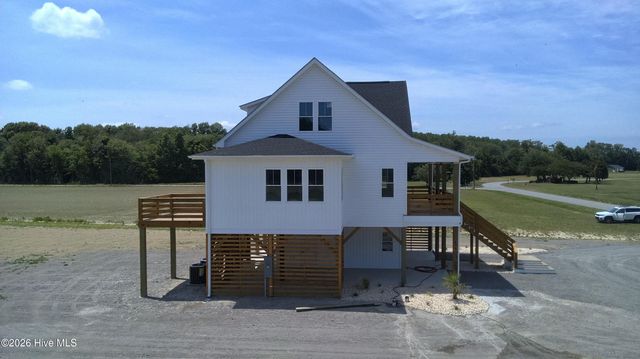 514 Harvest Point Road, Elizabeth City, NC 27909