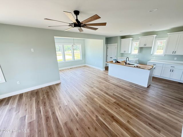 514 Harvest Point Road, Elizabeth City, NC 27909