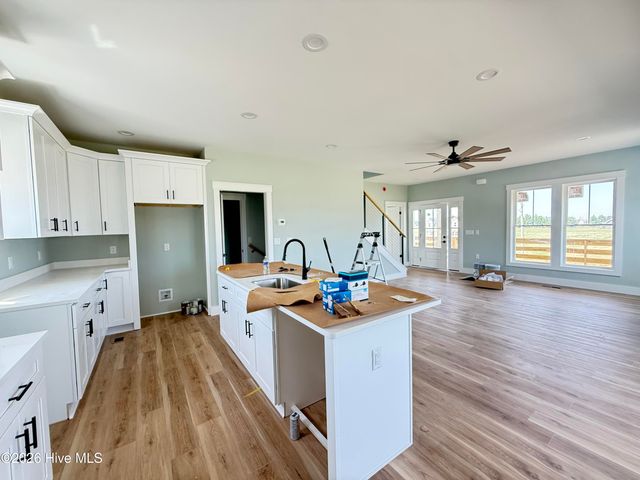 514 Harvest Point Road, Elizabeth City, NC 27909