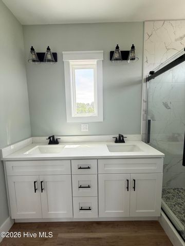 514 Harvest Point Road, Elizabeth City, NC 27909