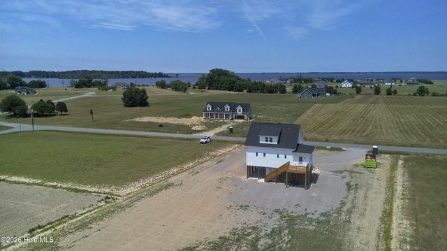 514 Harvest Point Road, Elizabeth City, NC 27909