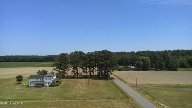 514 Harvest Point Road, Elizabeth City, NC 27909