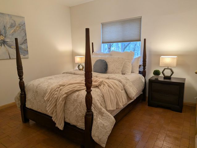 15 Falling Star Drive, Tijeras, NM 87059