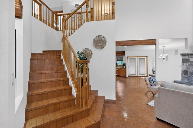 15 Falling Star Drive, Tijeras, NM 87059