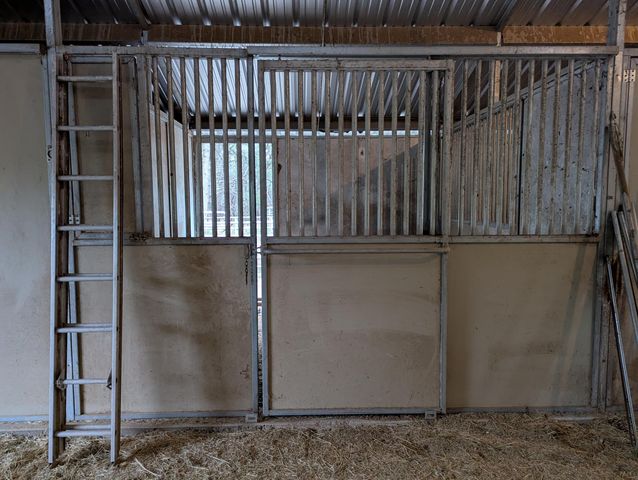 15 Falling Star Drive, Tijeras, NM 87059