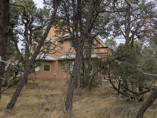 15 Falling Star Drive, Tijeras, NM 87059