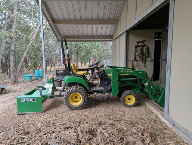 15 Falling Star Drive, Tijeras, NM 87059