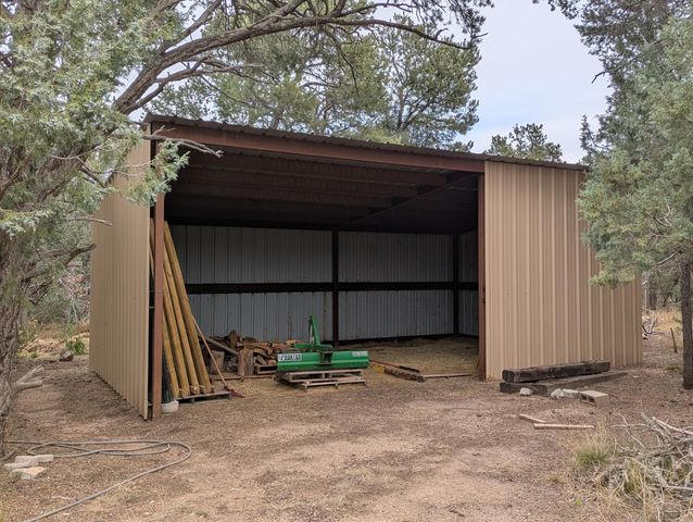 15 Falling Star Drive, Tijeras, NM 87059