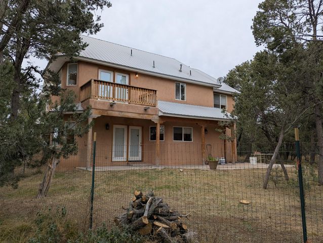 15 Falling Star Drive, Tijeras, NM 87059