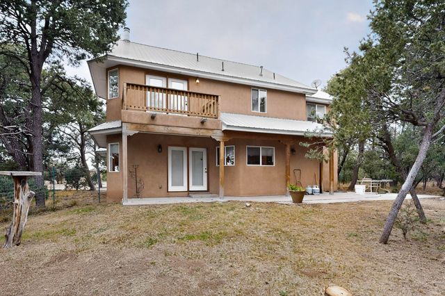 15 Falling Star Drive, Tijeras, NM 87059