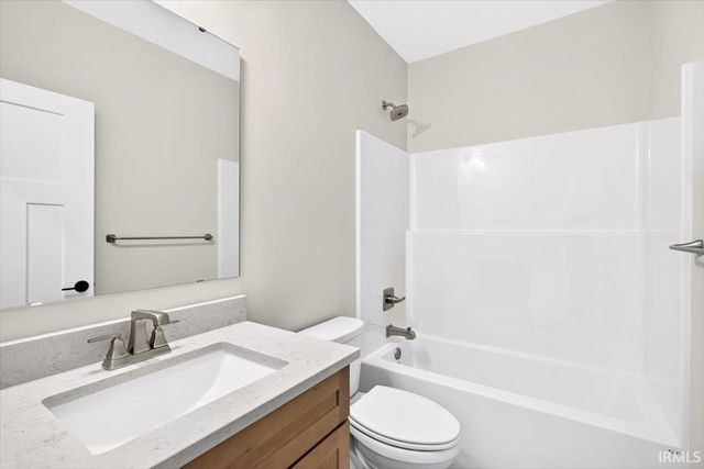 1746 Petit Drive, West Lafayette, IN 47906