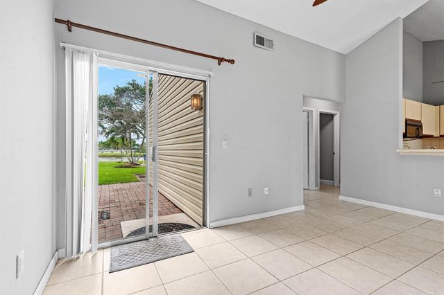 5456 Courtney Circle, Boynton Beach, FL 33472