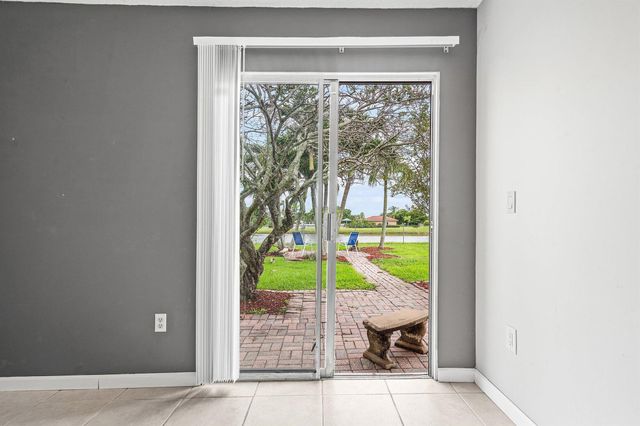 5456 Courtney Circle, Boynton Beach, FL 33472