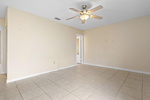5456 Courtney Circle, Boynton Beach, FL 33472