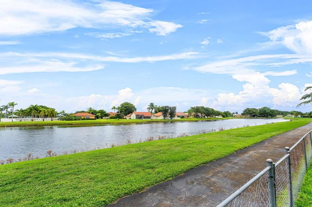 5456 Courtney Circle, Boynton Beach, FL 33472