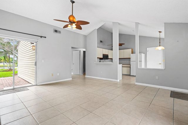 5456 Courtney Circle, Boynton Beach, FL 33472