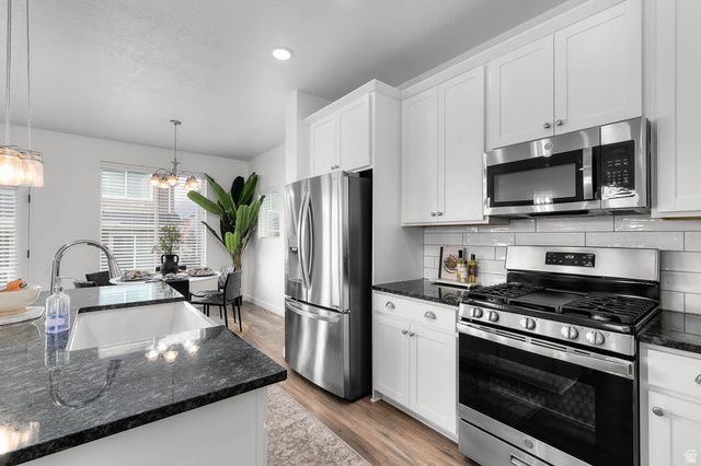 4696 W CAMELLIA LN, Cedar Hills, UT 84062