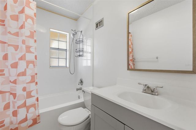 9992 86TH STREET, Seminole, FL 33777