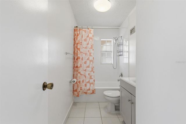 9992 86TH STREET, Seminole, FL 33777