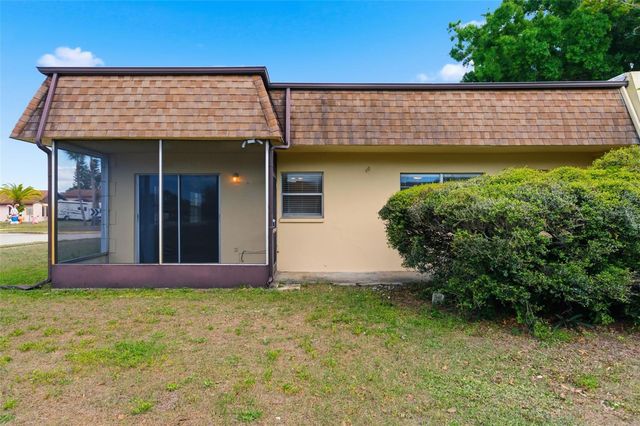 9992 86TH STREET, Seminole, FL 33777