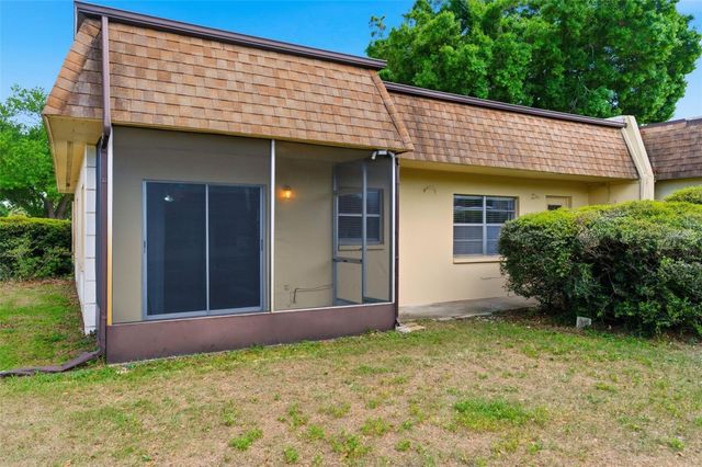 9992 86TH STREET, Seminole, FL 33777