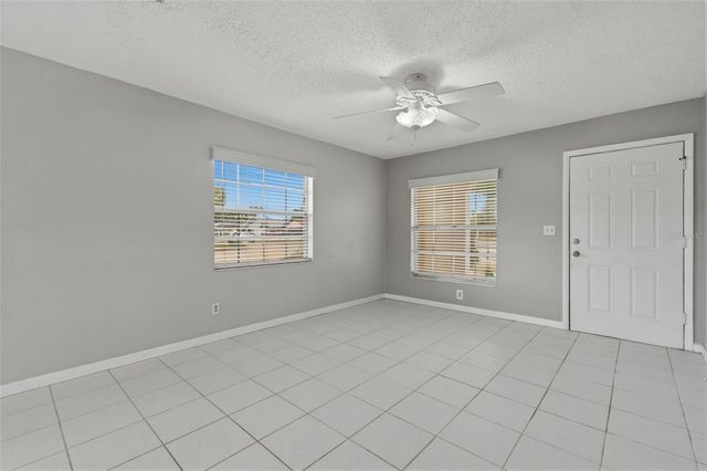 9992 86TH STREET, Seminole, FL 33777