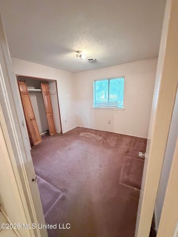 1723 Woodburn Street, Jackson, MS 39212
