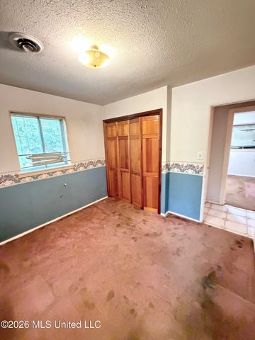 1723 Woodburn Street, Jackson, MS 39212