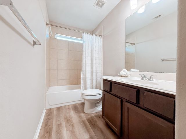 9968 Western Ridge Way, Conroe, TX 77385