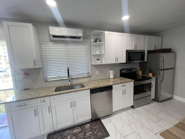 430 NE 1ST Avenue A, Fort Lauderdale, FL 33301