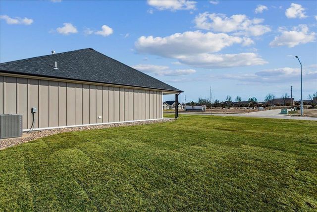 14224 Barn Owl Ct, Wichita, KS 67235