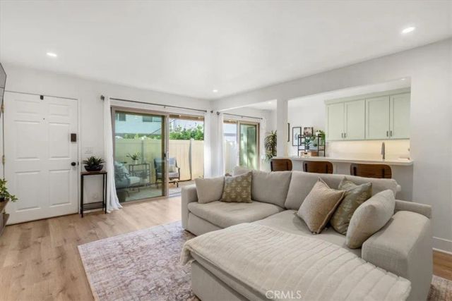 1196 Landsburn Circle, Westlake Village, CA 91361