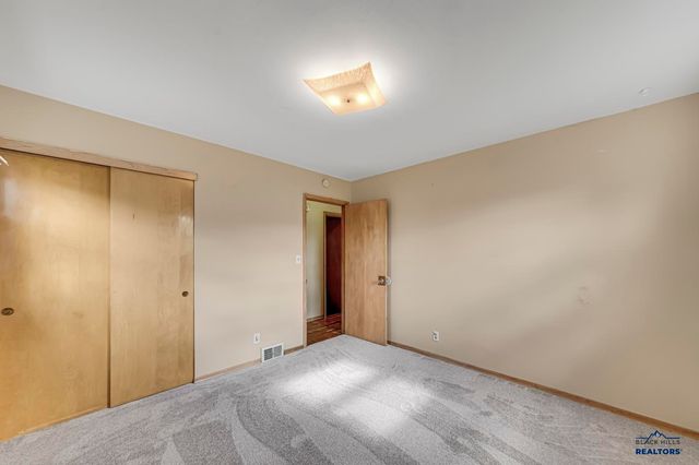 815 HAINES AVE, Rapid City, SD 57701