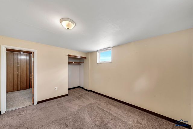815 HAINES AVE, Rapid City, SD 57701