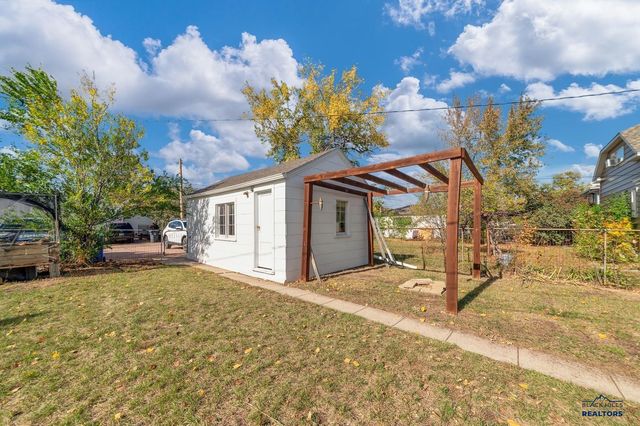 815 HAINES AVE, Rapid City, SD 57701