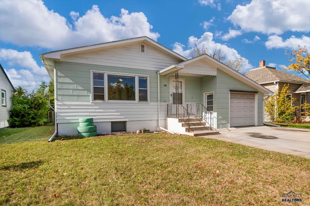 815 HAINES AVE, Rapid City, SD 57701