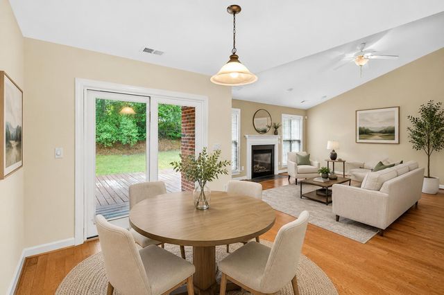 1015 Blockade Runner Parkway, Summerville, SC 29485