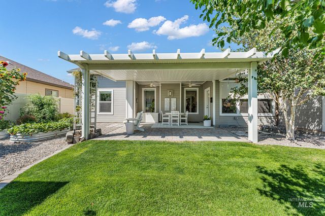 2226 Coolwater Street, Twin Falls, ID 83301