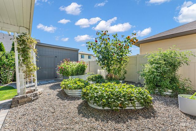 2226 Coolwater Street, Twin Falls, ID 83301