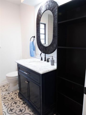 5733 Sage Bloom Drive, Arlington, TX 76017