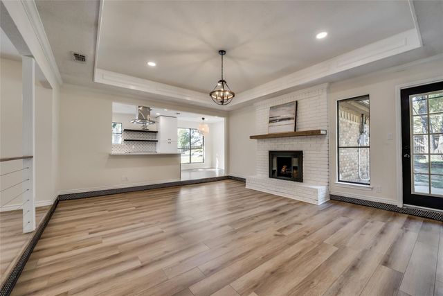 5733 Sage Bloom Drive, Arlington, TX 76017